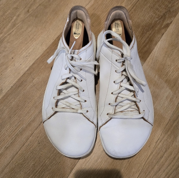 Scarpe VivoBarefoot Geo Court IV Uomo Bianche Taglia US 9/ EU 44 - Nuove